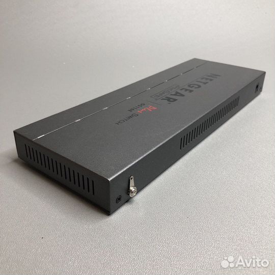 Коммутатор netgear GS116E