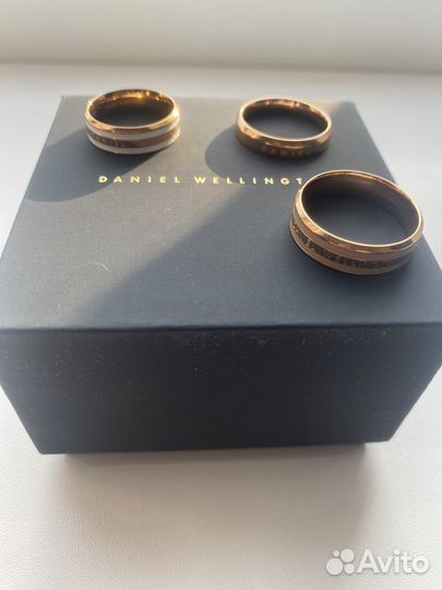 Кольцо Daniel Wellington