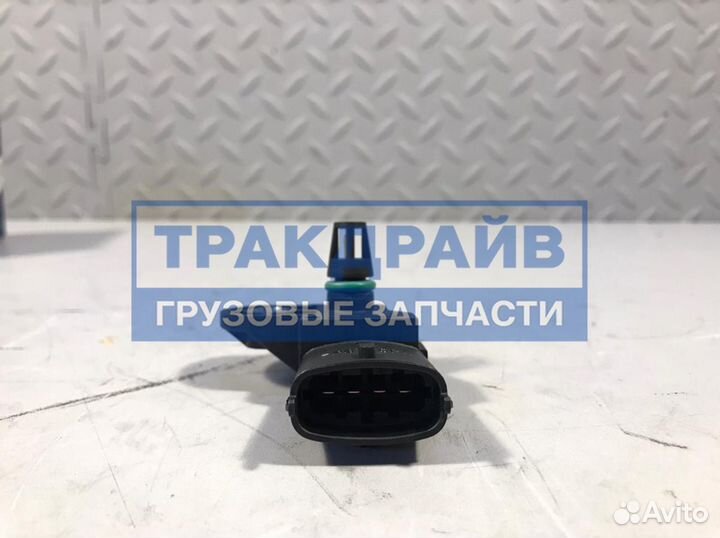 Датчик давления Вольво фш и Рено Магнум 0281002576