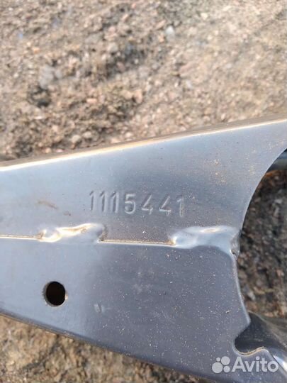 Кронштейн рулевой колонки Scania 3серии