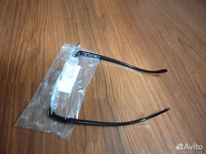 Очки для чтения увеличения