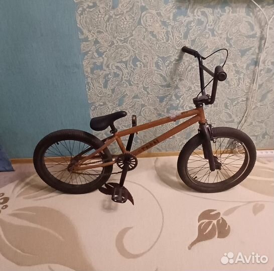 Трюковой велосипед bmx