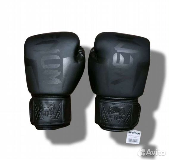 Боксерские перчатки 10oz