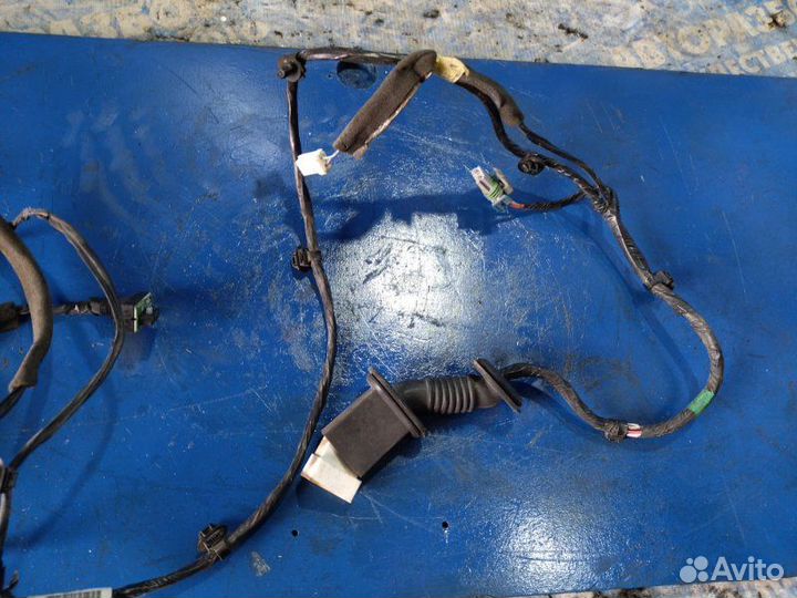 Проводка двери Geely Emgrand X7 New кроссовер