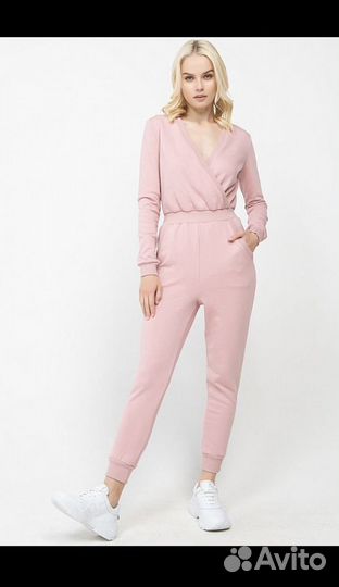 Комбинезоны женские,новые