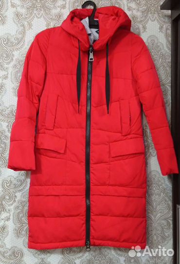 Пуховик женский
