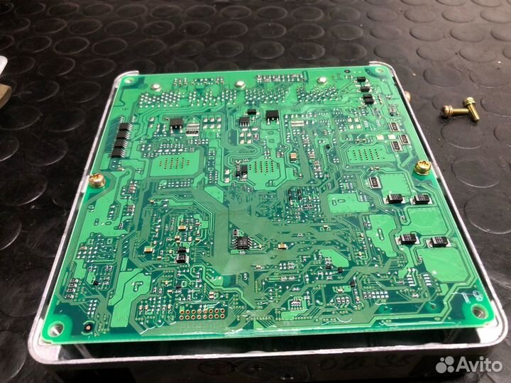 Блок управления двигателем Toyota Corolla