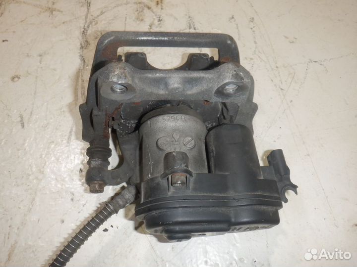 Суппорт задний правый