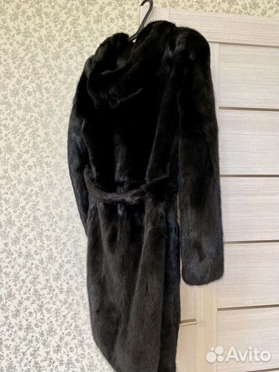 Шуба норковая с капюшоном 42 44