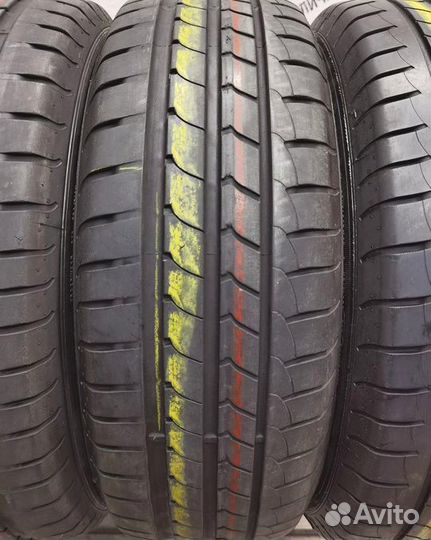Goodyear EfficientGrip 195/60 R16 89H