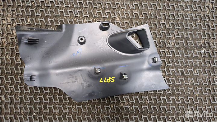 Пластик центральной консоли Mini Cooper (F56) 2013