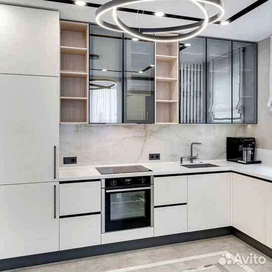 Кухня с эконом новая