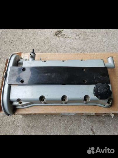 Клапанная крышка для chevrolet cruze 1.6