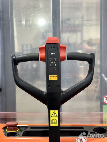 Штабелер с бесплатной доставкой 1.2тонн