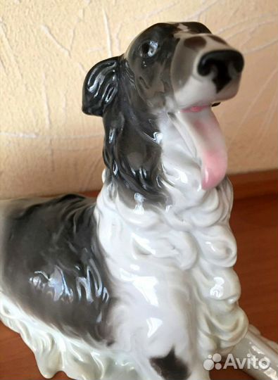 Статуэтки фарфоровые 