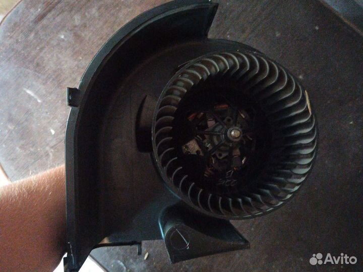 Мотор печки отопителя бмв х5 е70