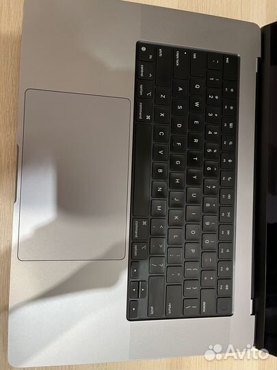 Apple MacBook Pro 16 M1 Pro