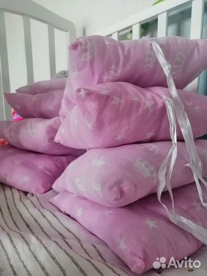 Бортики в кроватку
