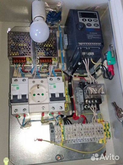 Шкаф управления насоса частотным преобразователем