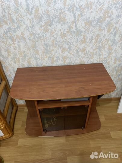 Тумба под телевизор