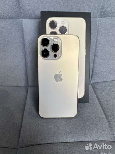 iPhone 13 pro 256 gold
