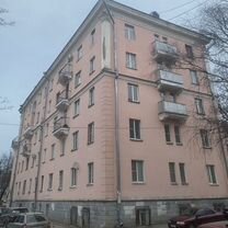 2-к. квартира, 61 м², 4/5 эт.