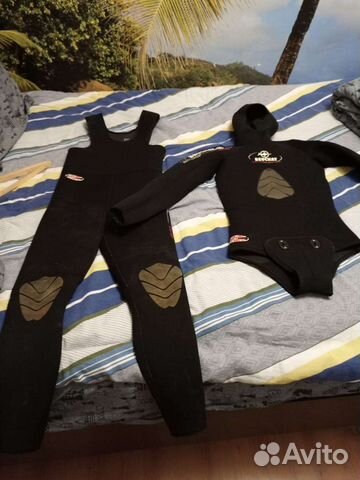 Костюм для дайвинга