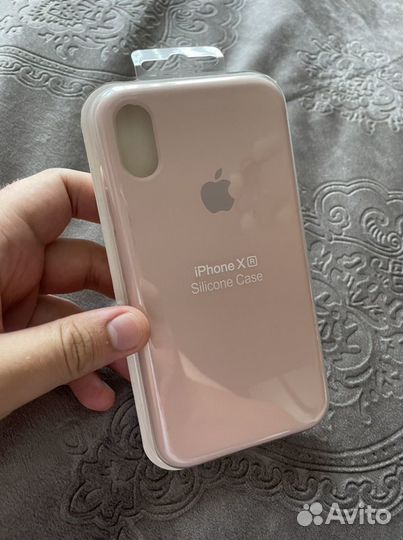 Чехлы для iPhone XR