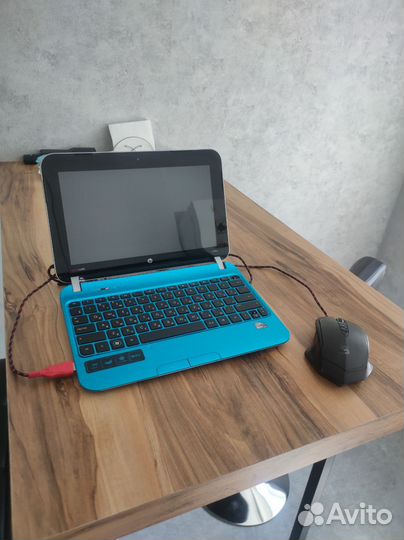 Нетбук HP mini 210