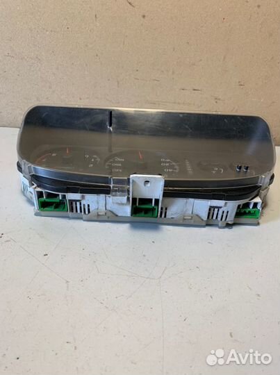 Щиток приборов Subaru Impreza EJ15