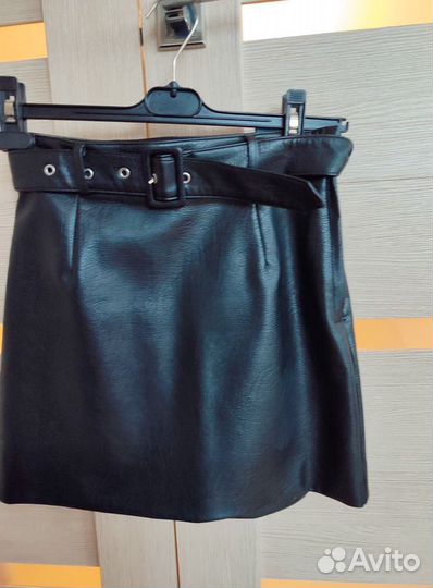 Юбка кожаная hm, размер 40-42