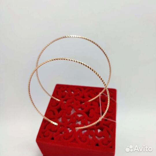 Золотые серьги