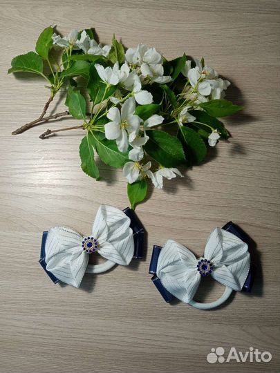 Бантики школьные ручной работы