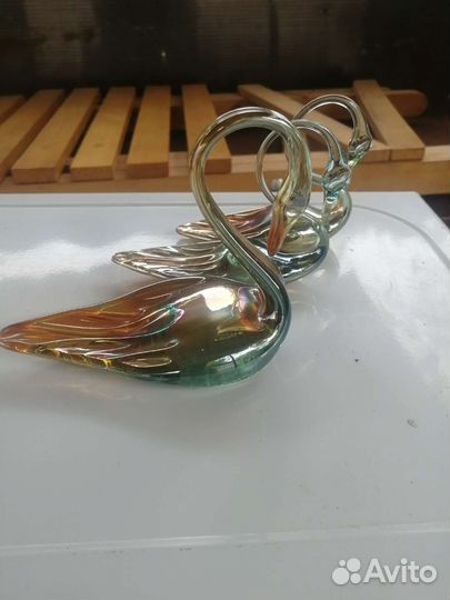 Статуэтка лебедь