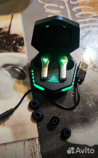 SoundoZ Наушники беспроводные с микрофоном