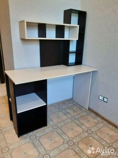 Компьютерный стол Олимп