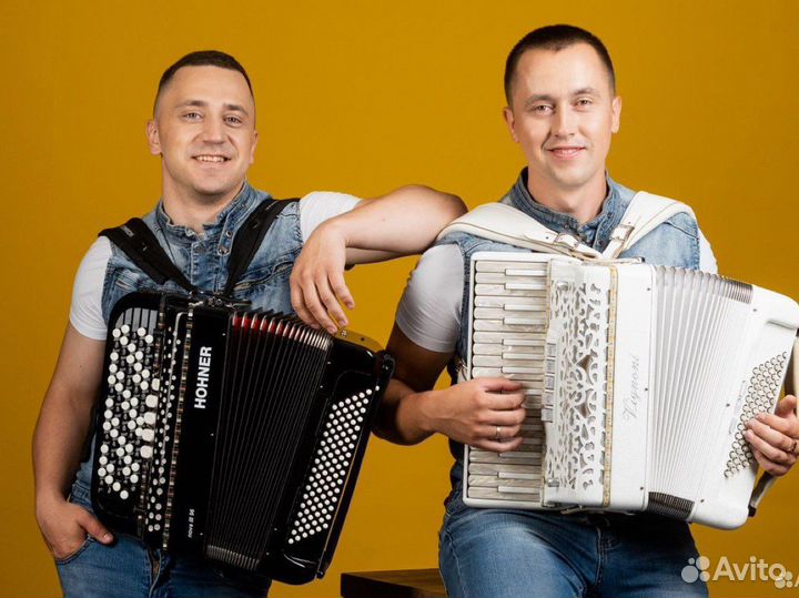 Шоу Карабас/Артисты/Музыканты/Баянист/Аккордеонист