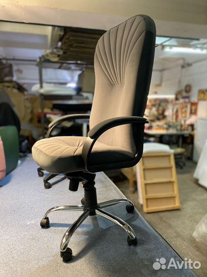 Компьютерное кресло