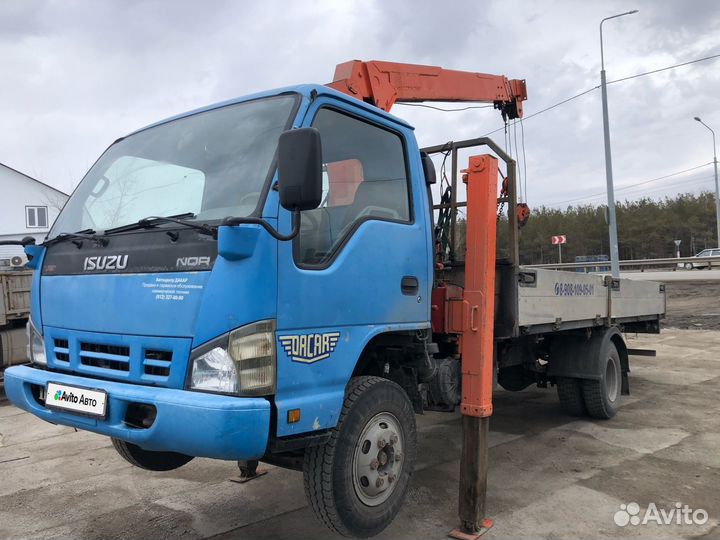 Isuzu NQR с КМУ, 2006
