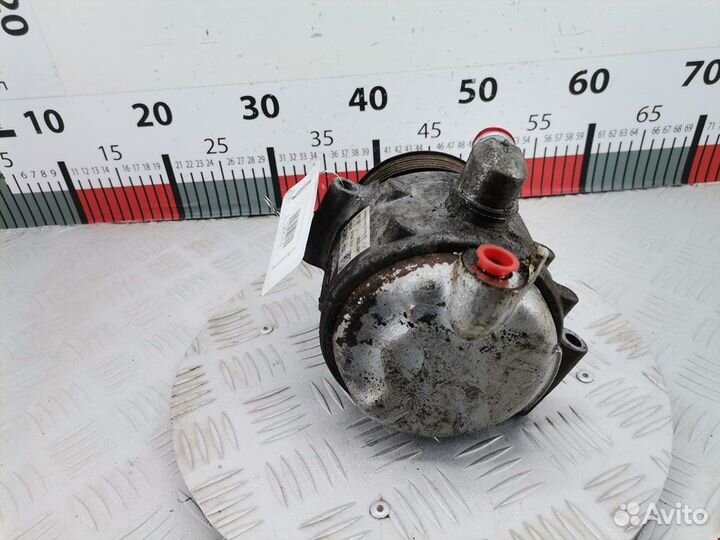 Насос гидроусилителя руля Land Rover RVB500060