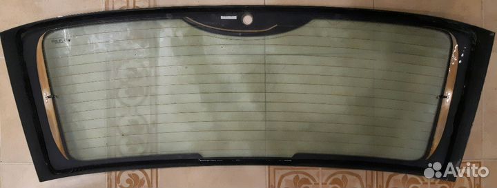 Skoda Fabia оригинал заднее стекло 5J6845049