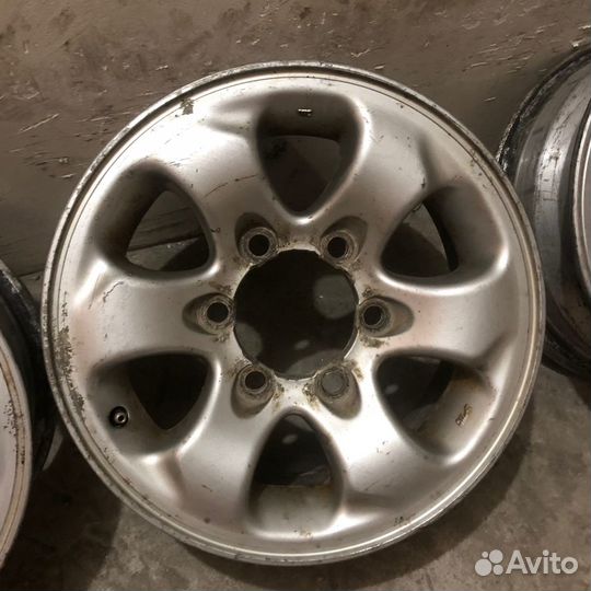 Диски Mitsubishi Япония R15 6x139.7