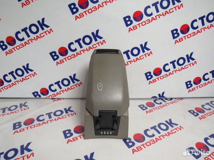 Подлокотник volvo XC90 C 59