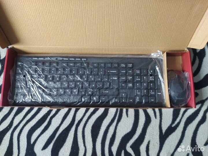 Клавиатура + мышь беспроводные