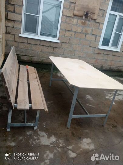 Продам стол с лавочкой