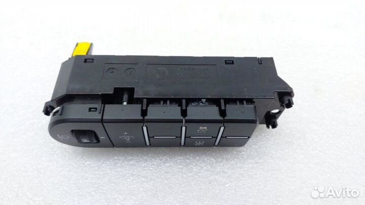 Б/У Блок кнопок Состояние отличное, оригинал