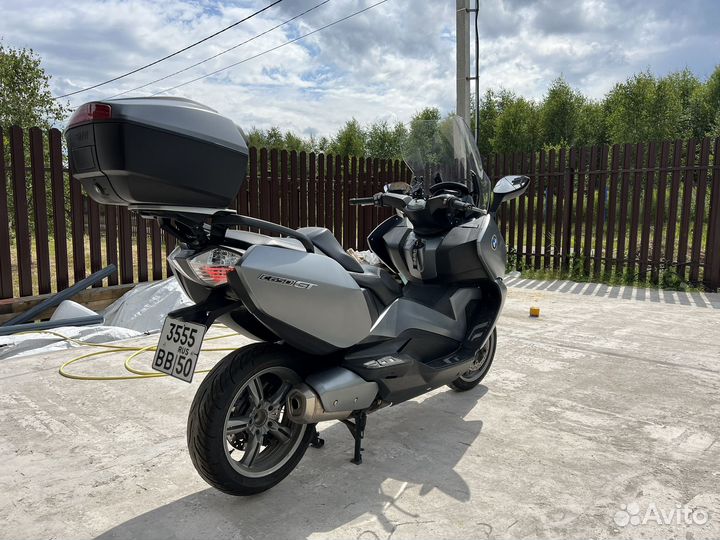 BMW C650GT