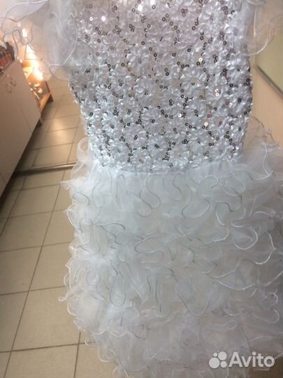 Красивое праздничное платье