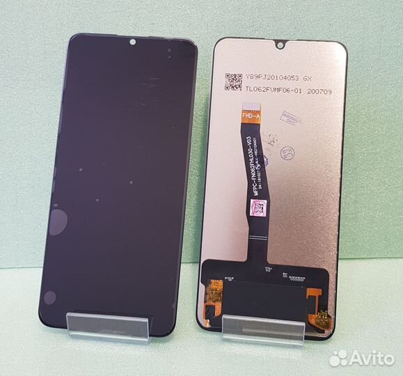 Дисплей на Huawei P Smart 2019