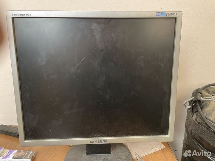 Монитор Samsung